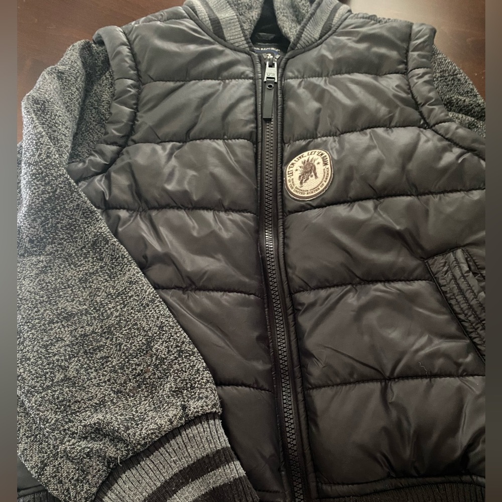 Trendy kids/tween’s jacket. Size 10/12